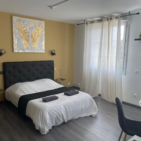 Family Hotel - Site Du Parc Jaunay-Clan Exteriör bild